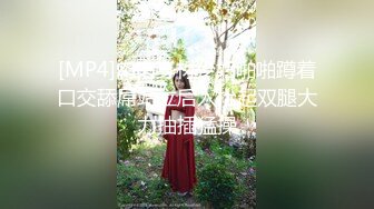 小伙子帶著俊俏媳婦出去度蜜月洗鴛鴦浴啪