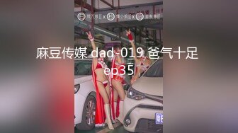 （原创）发骚的97小母狗对着大黑吊又亲又啃，可惜操腻了