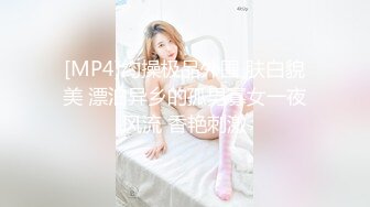 【高端泄密】杭州超级美女Lisa自拍图影泄密 清纯的外表下隐藏著一颗骚动的心