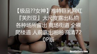 [MP4]两妹子短发高颜值吃饱喝足再开干口交舔弄边后入一个妹子舔奶头