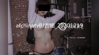 [MP4/ 964M] 中年小夫妻露脸做爱啪啪，后入操逼打飞机开心极了，最后全裸热舞