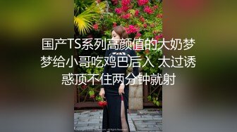 爸爸和女儿乱伦神剧 問在吃什么 答吃爸爸的鸡巴 全程国语对白