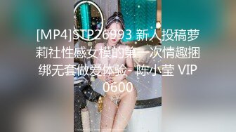 ??某百万级粉丝的男主播直播完后忘关摄像头,和女朋友脱光衣服去洗澡