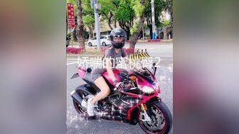 [MP4/ 1.59G] 新人下海尤物美少妇！性感短裤跪着吃屌！翘起屁股求操，扶细腰后入猛怼