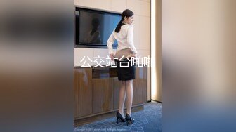 【新片速遞】&nbsp;&nbsp;圆月弯刀-❤️❤️柳眉冷艳模特儿女神，小哥哥大力抽插，脸上那骚骚的表情真是爽极了，内射！[326M/MP4/30:06]