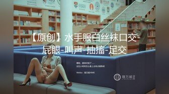 追了两月终于泡到了美女学妹，周末呆屋里让学妹帮忙打飞机，口爆射在了学妹香舌里，爽死啦！